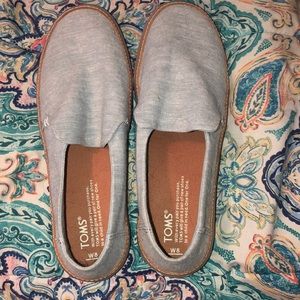 Toms slip on shoes